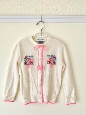 vintage cream knit cardigan with floral bouquets and pink trim